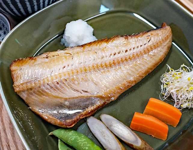 ホッケいしる干とごはん